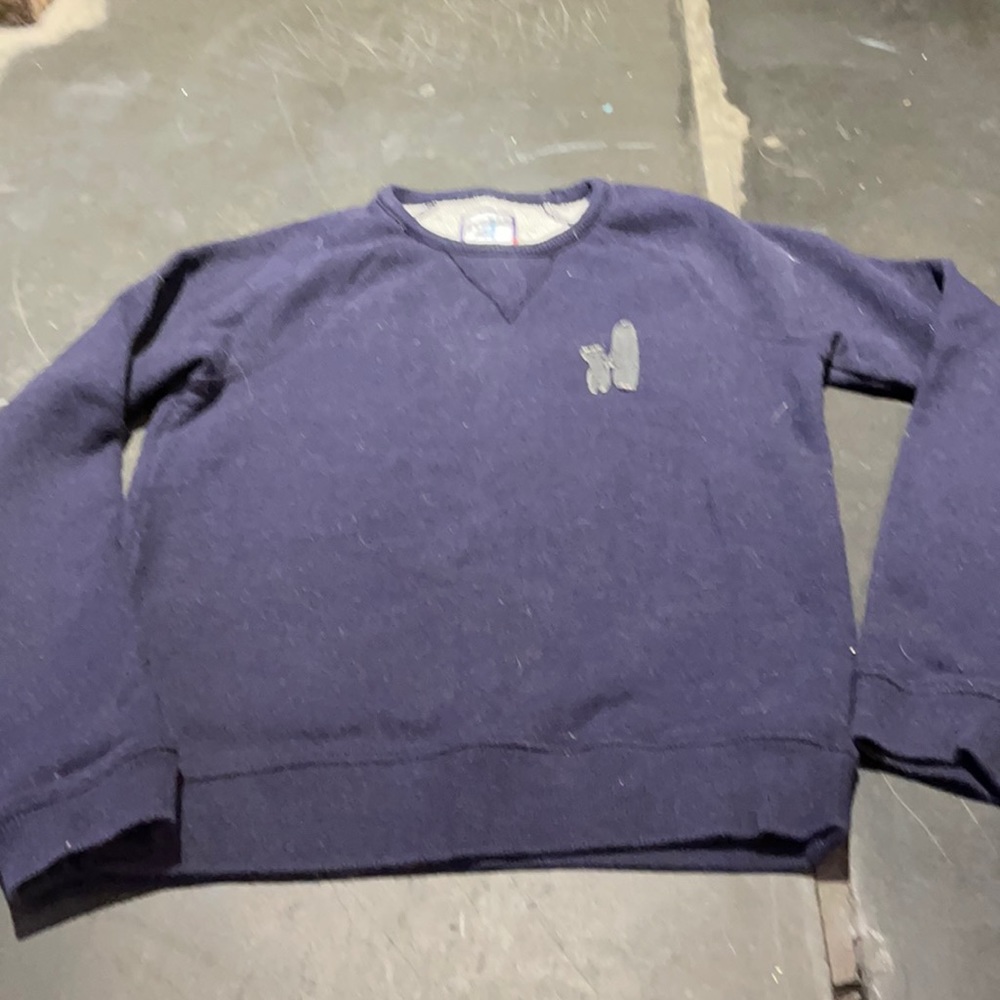 Johnnie-o sweatshirt is navy